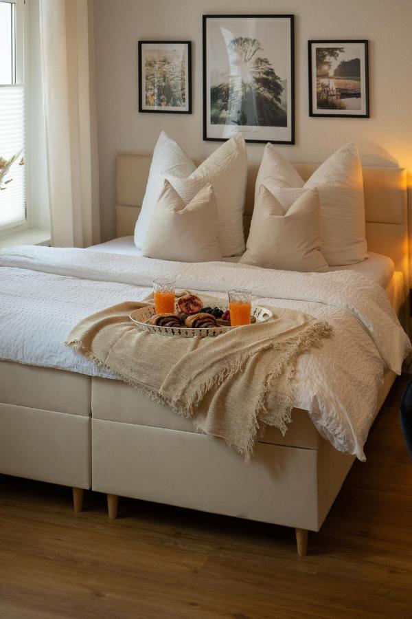Suite Fuer 4 Mit Terrasse Im Herzen Der Innenstadt Schwerin  Exterior foto